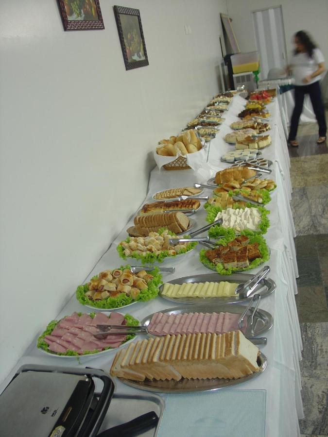 Hotel E Churrascaria Los Pagos Linhares Bagian luar foto